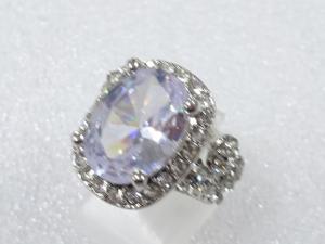 クリスタル　指輪(12号)